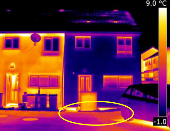 Thermal image heat loss tradiitonal underfloor insulation